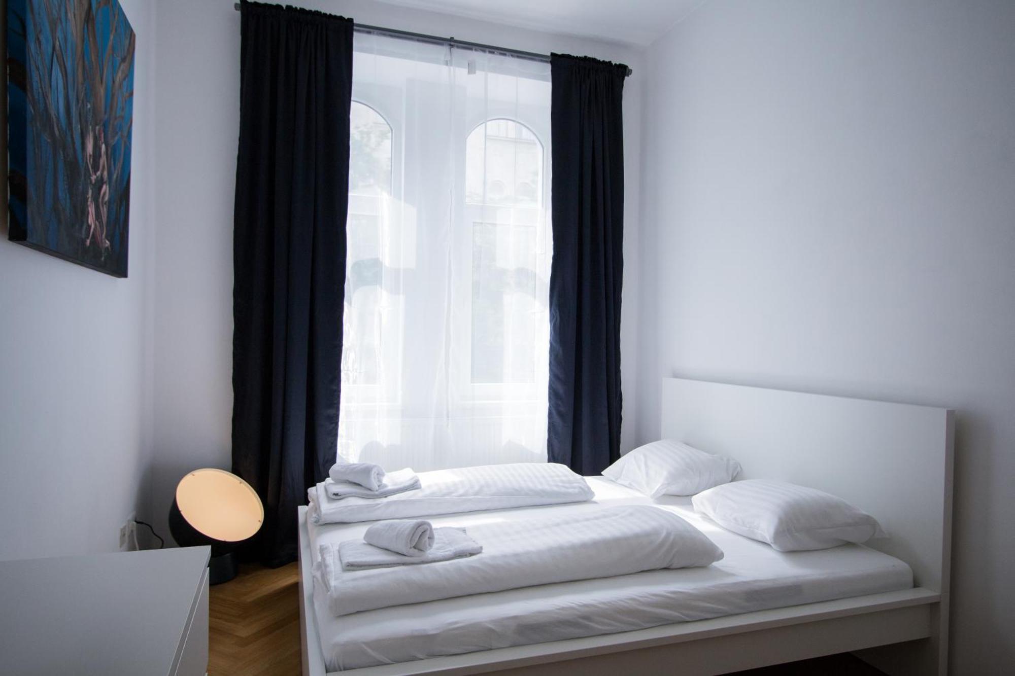 Porzellangarten Apartment I Contactless Check-In فيينا المظهر الخارجي الصورة