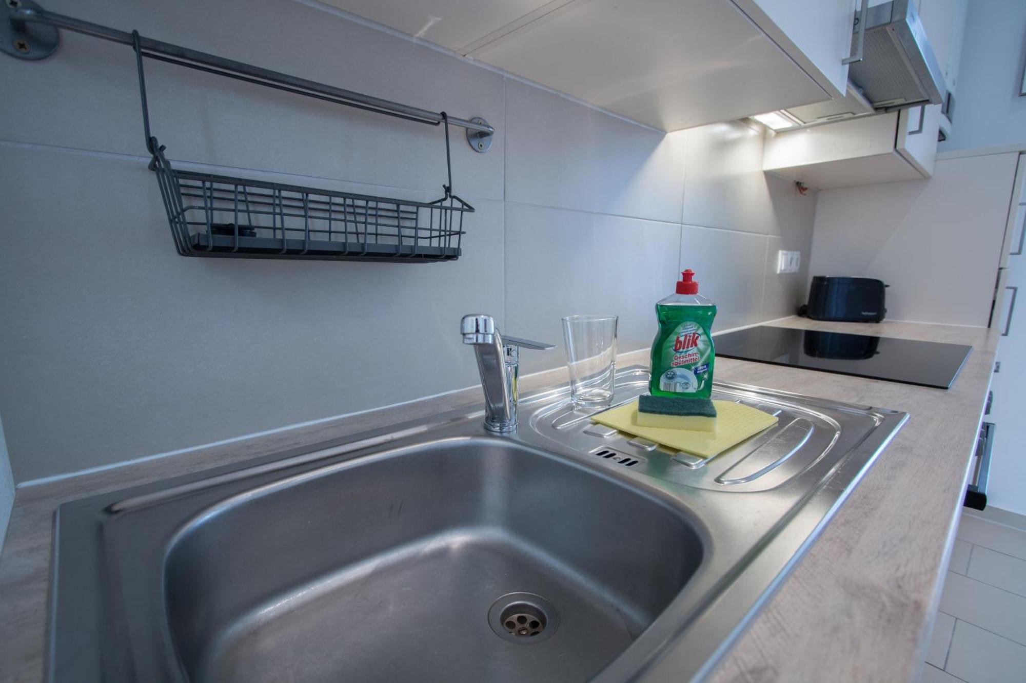 Porzellangarten Apartment I Contactless Check-In فيينا المظهر الخارجي الصورة